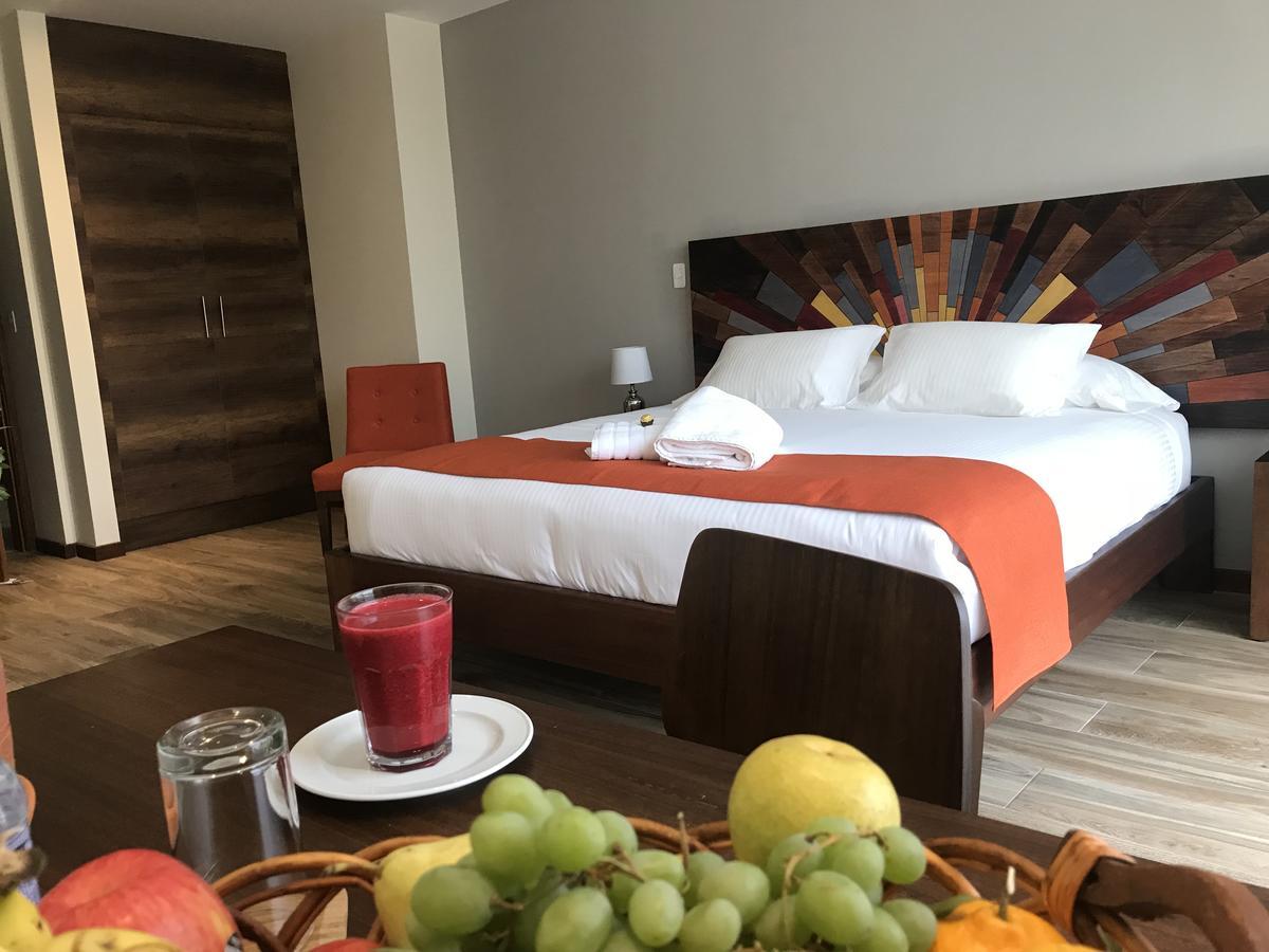 Ilalo Garden Hotel & Restaurant Кито Екстериор снимка